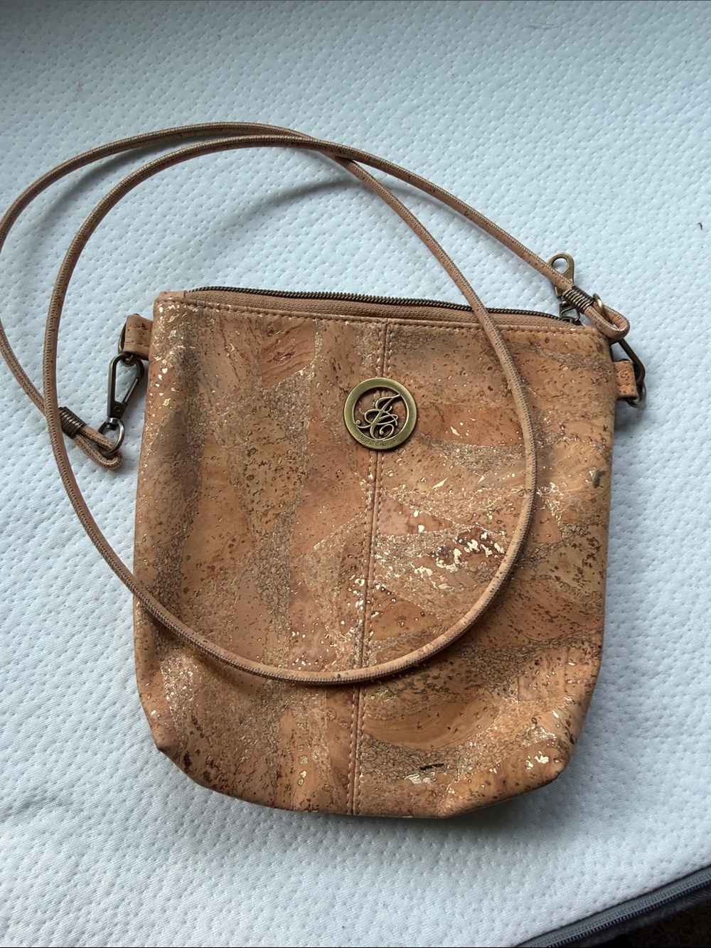 Joyful Creations Cork Crossbody Bag in Tan with Gold Accent